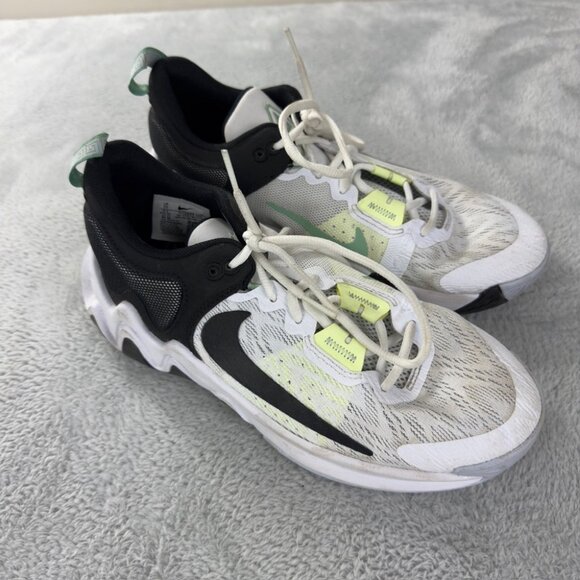 Nike Giannis Immortality 2 GS White Barely Volt Boys Size 7Y US - Picture 1 of 14
